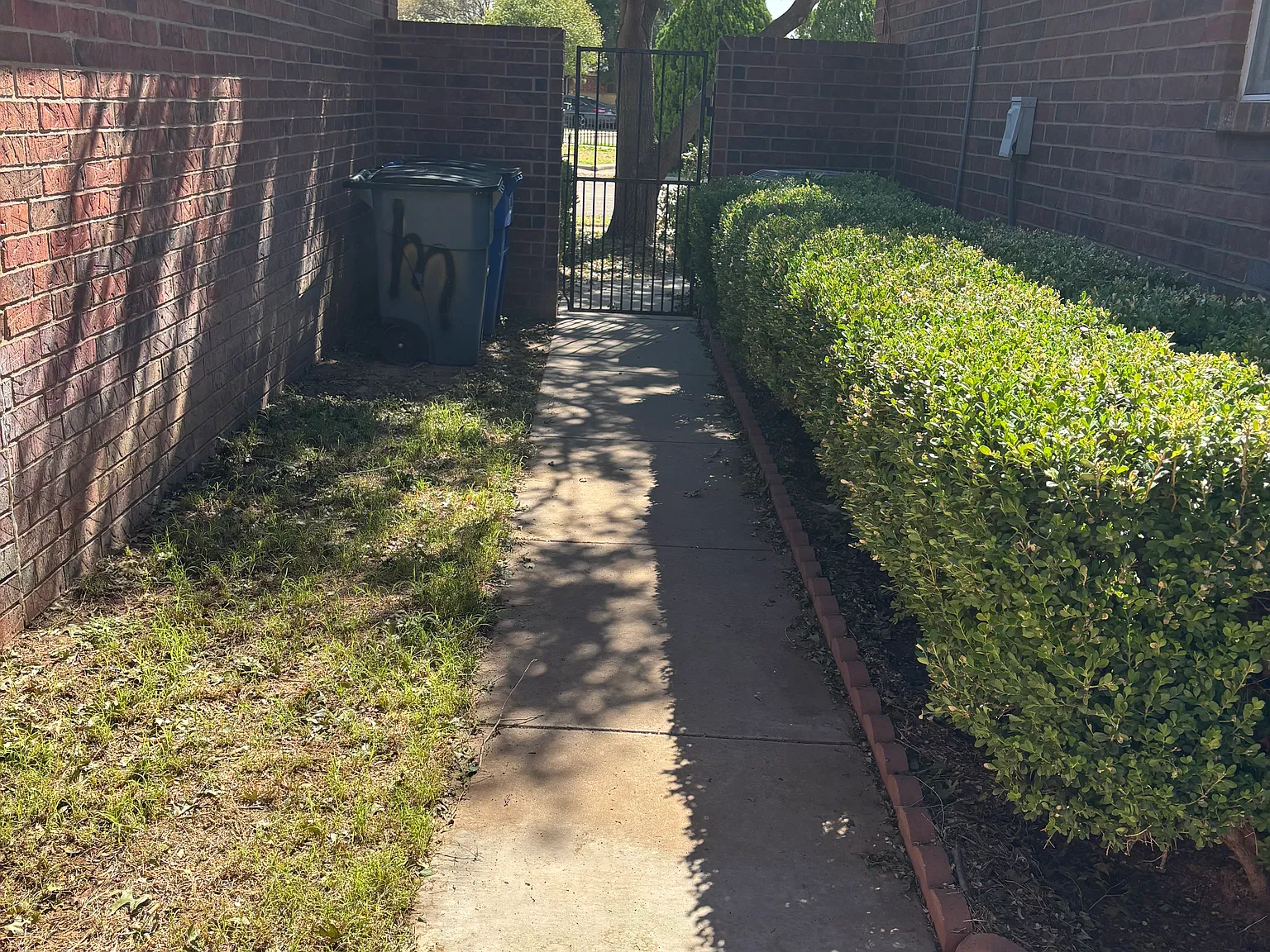 2 bed, 1726 sqft, $1,700 — Photo 4