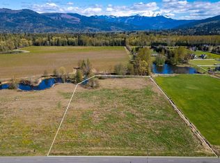 5500 Sand Rd, Bellingham, WA 98226