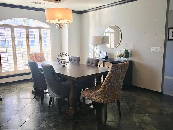 5th image of 8223 Paragon Dr