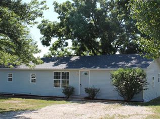 702 Kenoly St, Lebanon, MO 65536