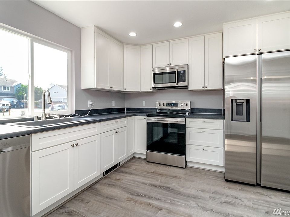 1st image of 213 171st St E