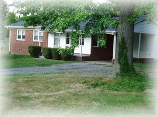 5117 Charlston Rd, Pleasant Garden, NC 27313