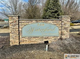 540 Cranbury Rd APT 211, East Brunswick, NJ 08816