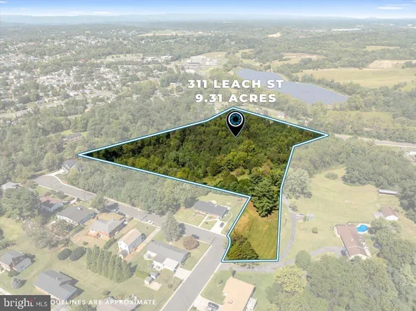 311 Leach St, Front Royal, VA 22630