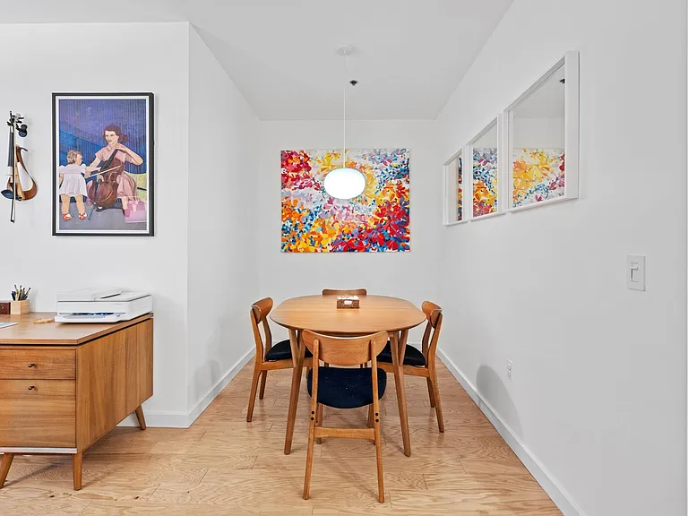 25 McWilliams Pl — Photo 9