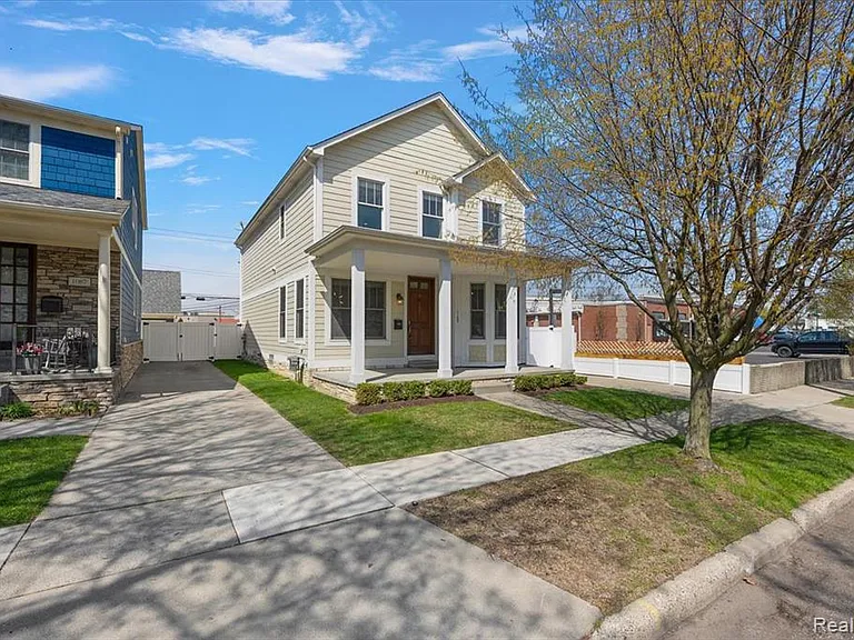 1109 Bennaville Ave — Photo 48