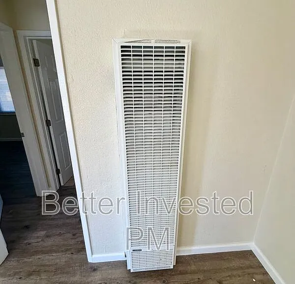 212 Ford St #7 — Photo 15