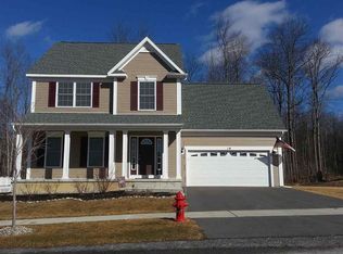 2 Lancaster Ct, Ballston Lake, NY 12019