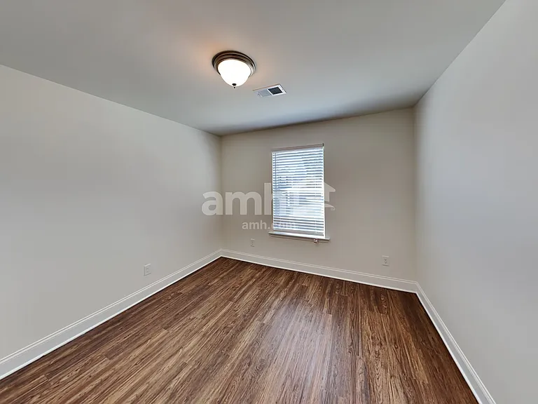 216 Rivulet Dr — Photo 18