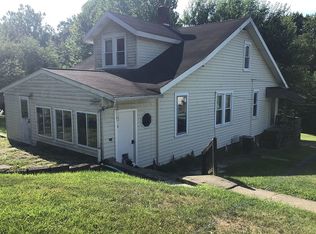 498 Burrell Hill Cir, Penn, PA 15675