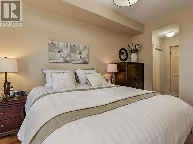 2nd image of 4200 Bathurst St #501