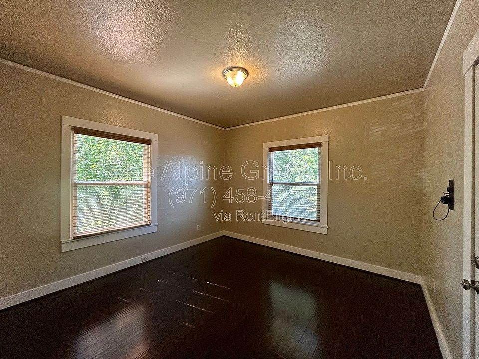 1st image of 2256 NW Overton St APT 7