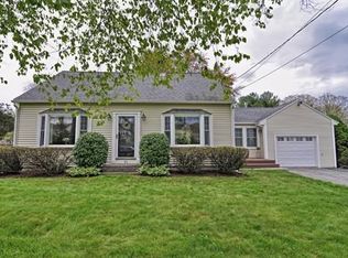 21 Curtis Rd, Hopkinton, MA 01748