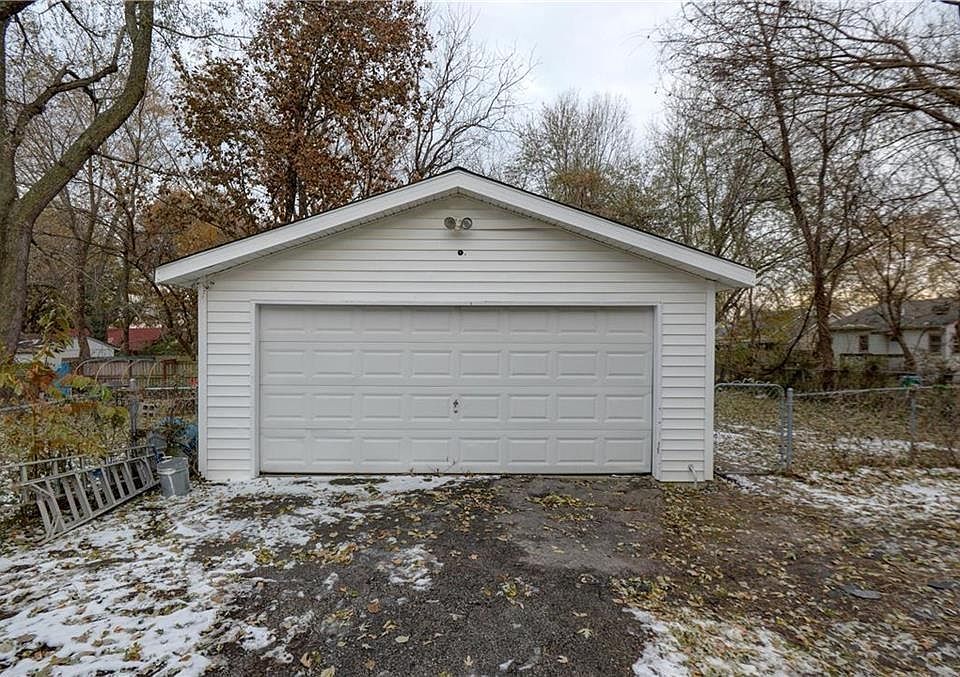 609 E College St, Independence, MO 64050 Zillow