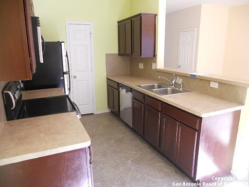 3rd image of 4142 ST CHARLES BAY #4142