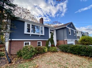 841 Ridge Rd, Wethersfield, CT 06109