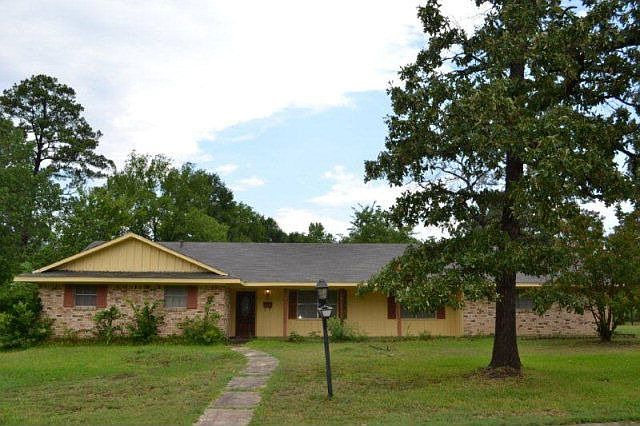1st image of 307 Englewood Dr