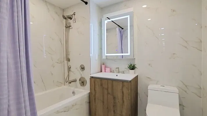 Bathroom, photo 2
