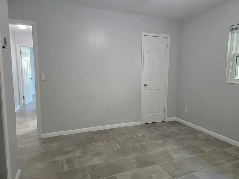 507 Lake Lulu Dr N — Photo 11