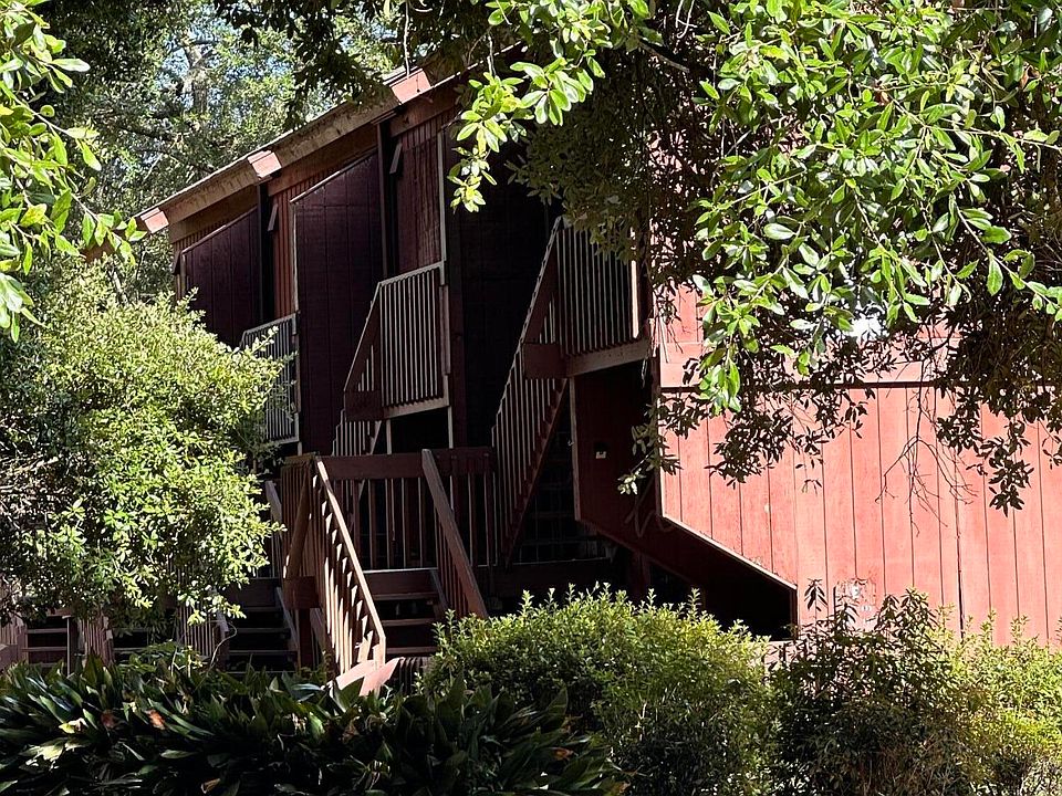 1st image of 230 Lakeside Villa #E