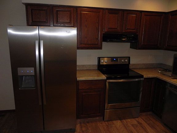 5th image of 1220 Plantation Pl
