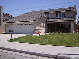18062 Lakepoint Ln, Huntington Beach, CA 92647