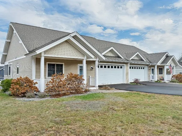 12 Stonehenge Circle #12, Northfield, NH 03220