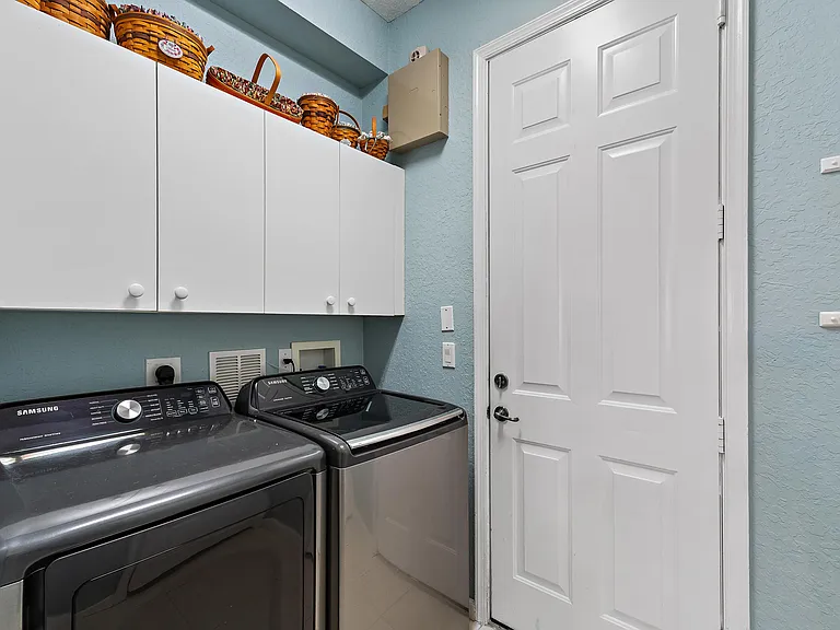 2170 SW Cape Cod Dr — Photo 19