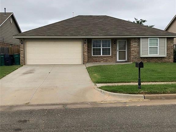 2nd image of 8517 SW 45th Ter