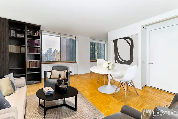 Rented by Halstead Real Estate | media 4