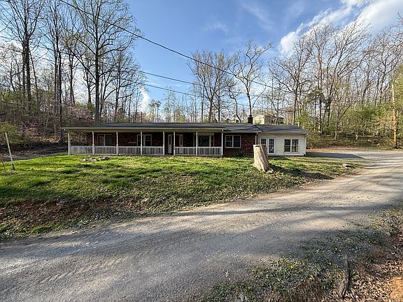 2nd image of 424 Old Dam Rd