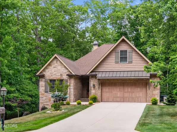 51 Oak Leaf Cir, Fairfield Glade, TN 38558