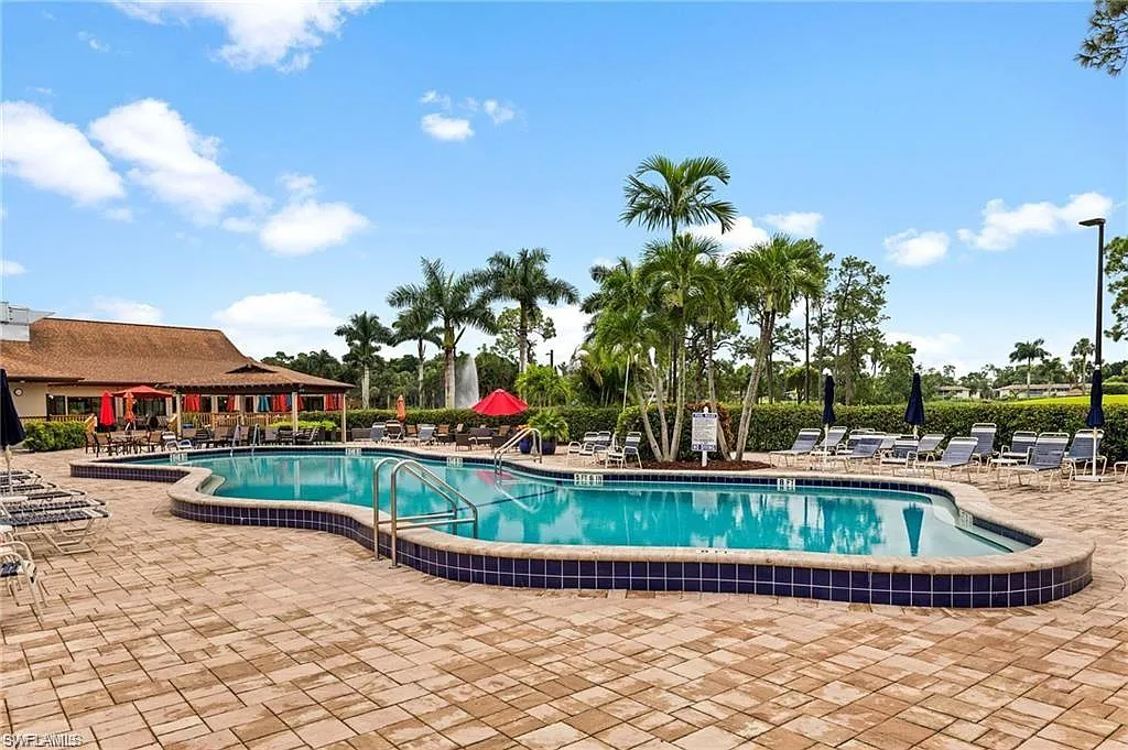 2 bed, 2.0 bath, 1010 sqft, $1,600 — Photo 1