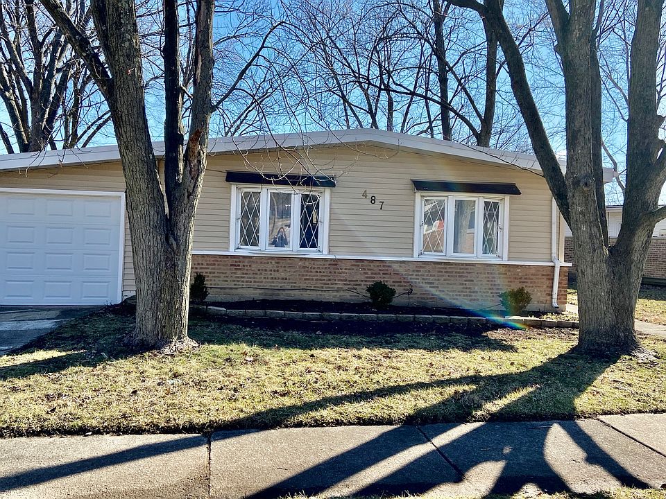 1st image of 487 Shabbona Dr
