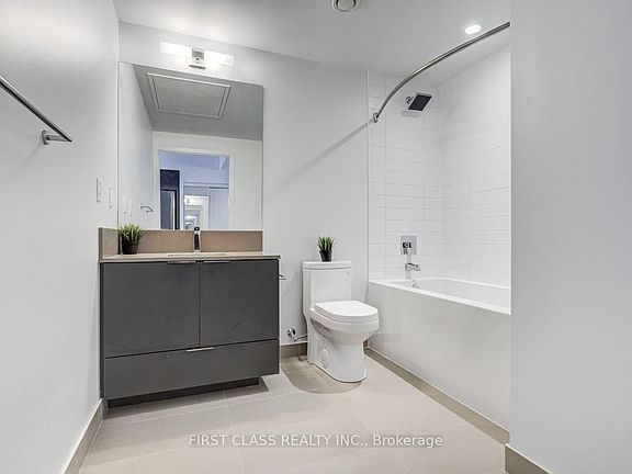 5th image of 181 Dundas St E Unit 1002