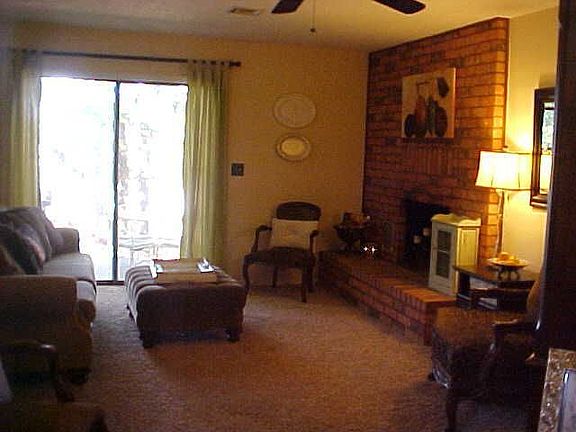 5th image of 117 Tanglewood Dr