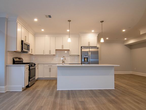 3rd image of 80 N Beacon St #6