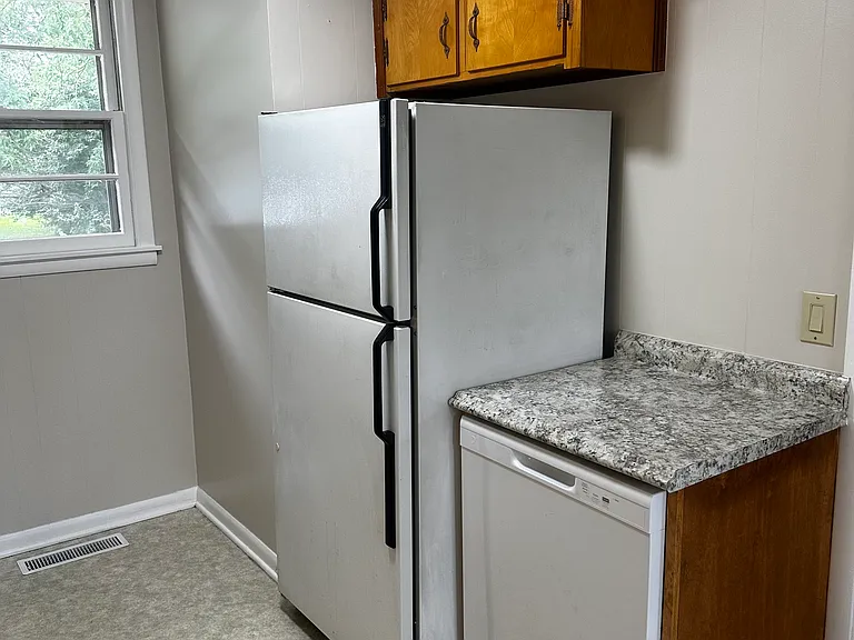 3834 Plantation Dr — Photo 4