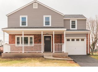 516 Ridley Cir, Morton, PA 19070