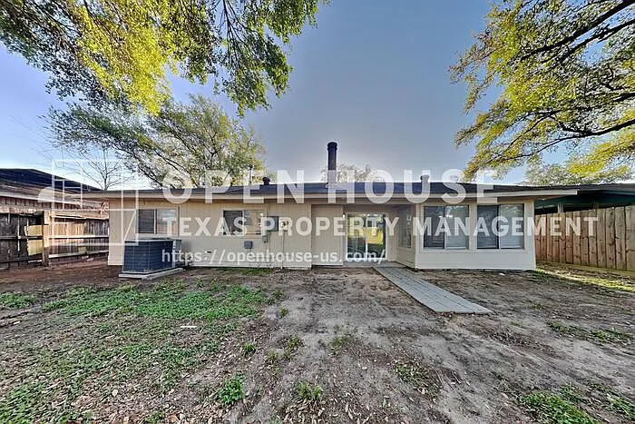 2203 Wheathall Camp Ln — Photo 23