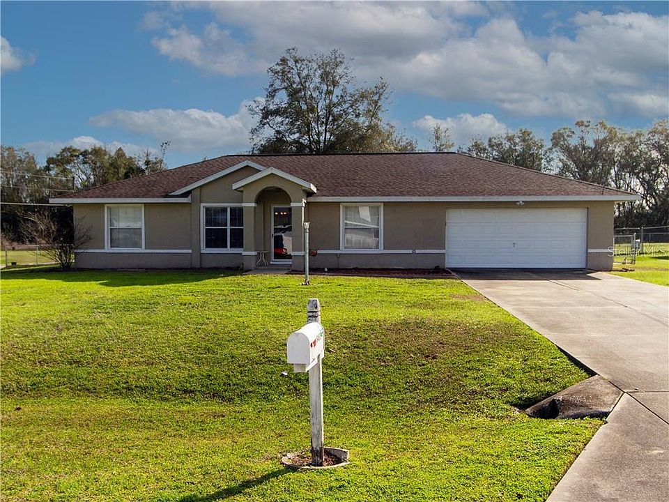 1st image of 6465 NE 28th Ct