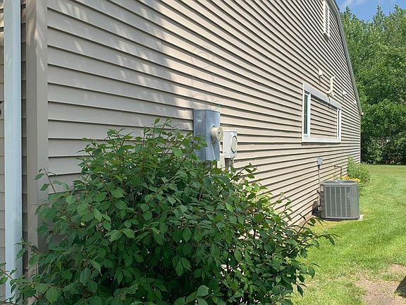 4th image of 2375 Bethesda Cir