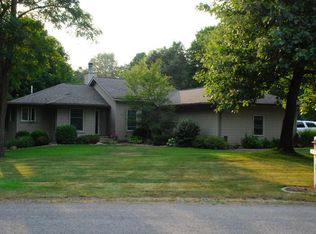 65810 Omena Lake Ct, Sturgis, MI 49091