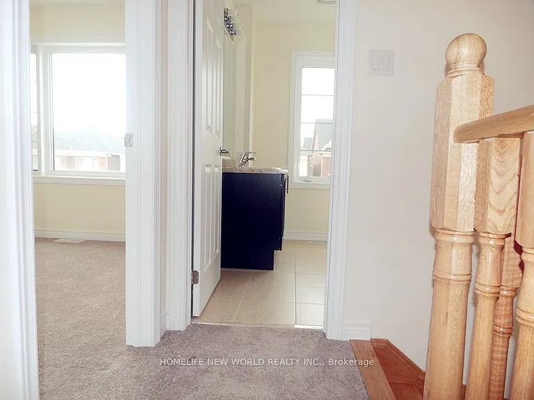29 Applegate Dr — Photo 13