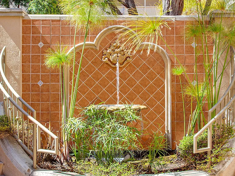 The Brentwood Tuscany — Photo 8