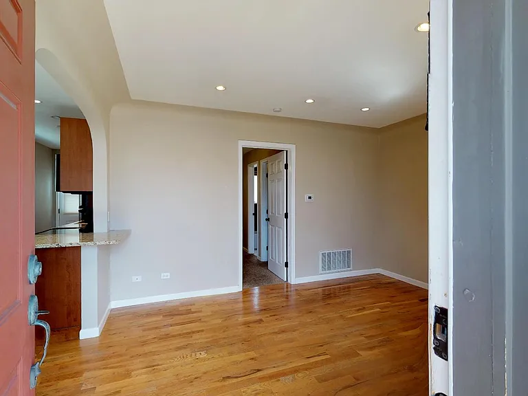 3658 N Clay St — Photo 13