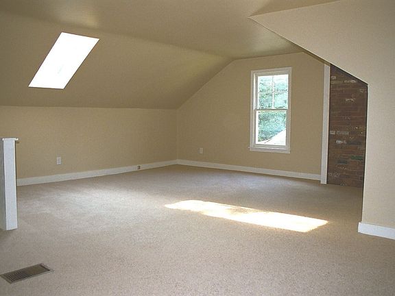  2nd floor Master Retreat