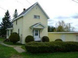 910 Liberty St, Hancock, MI 49930