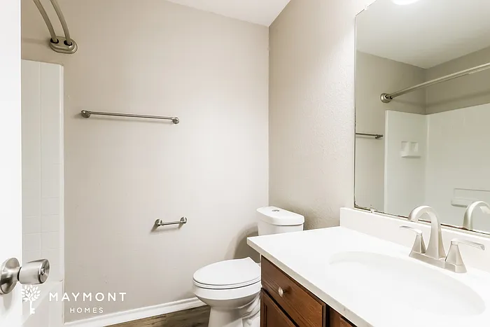 816 Lightningbug Ln — Photo 13
