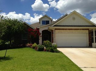 7330 Lyndhurst Village Ln, Spring, TX 77379